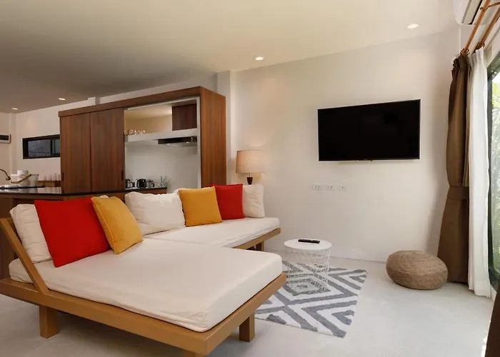 House With Pool And Amenities - Kamala #01